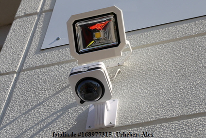 kamera-Fotolia_168977315_XS kamera-Fotolia_168977315_XS