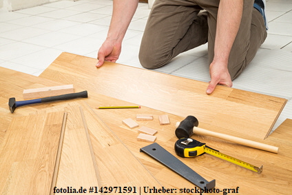 laminat-verlegen-Fotolia_142971591_XS