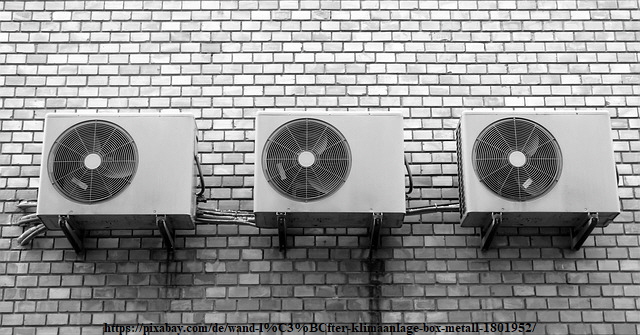 wall-1801952_640